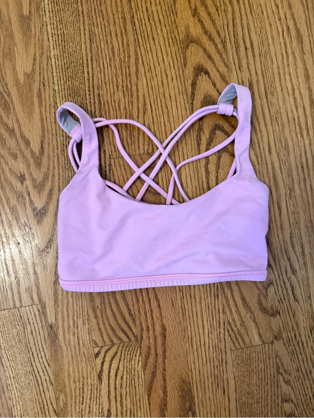 Lululemon Free To Be pink bra size 6